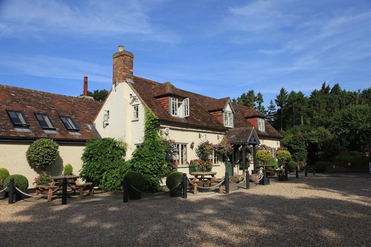 The Black Horse At Ireland Shefford Buitenkant foto